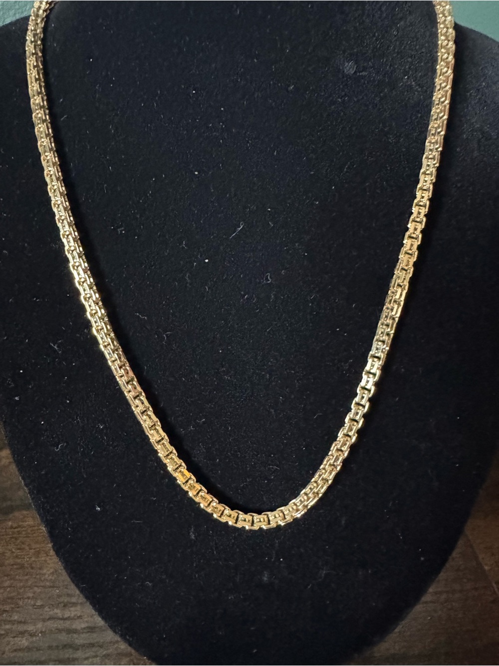 Vintage Patented MONET Gold Tone Round Box Chain 18" 1970's 13.73g